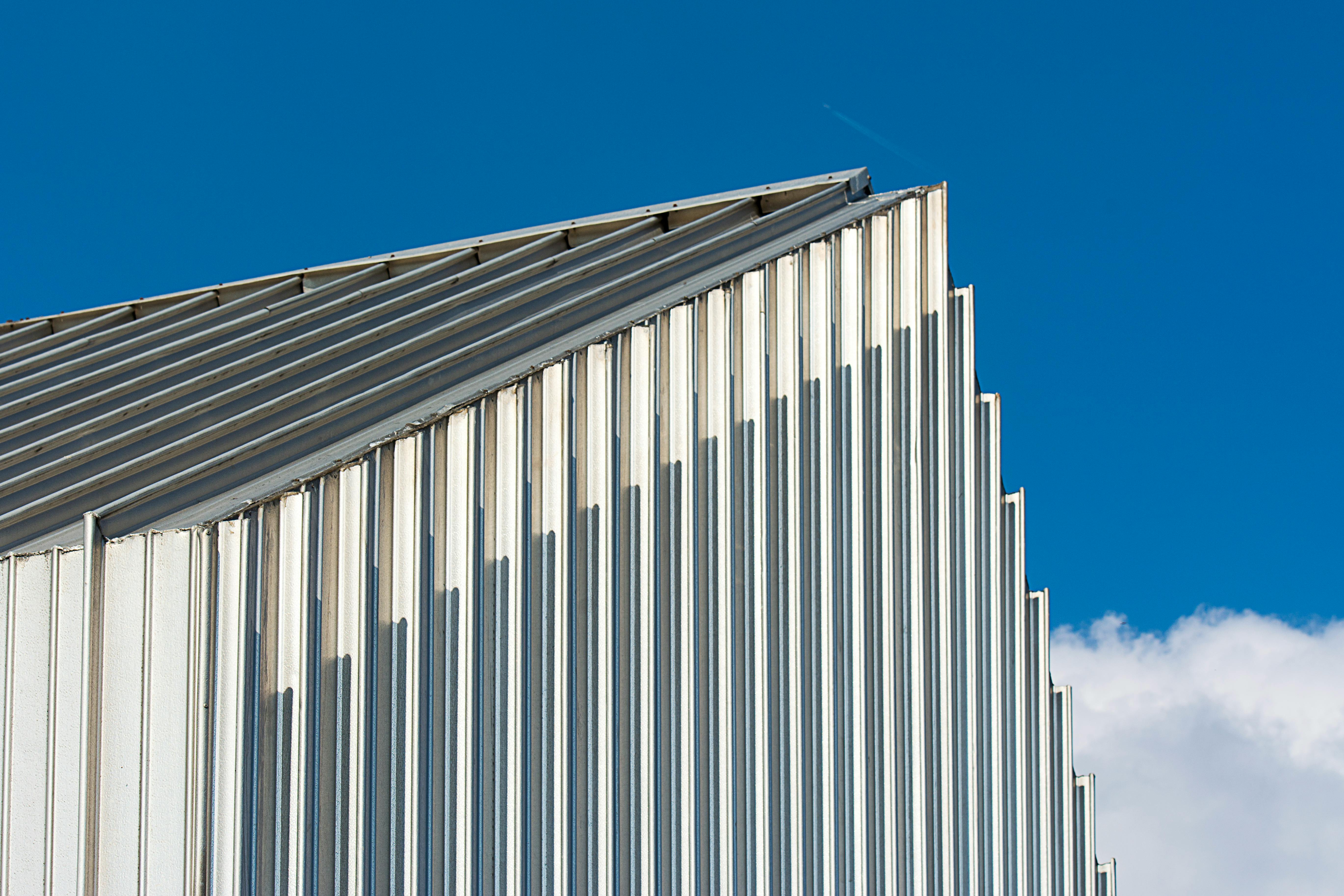 Aluminum shingle metal roofing